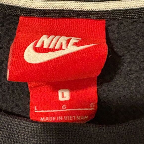 Nike Air Women’s Cropped Sweatshirt Womens L - Picture 3 of 5